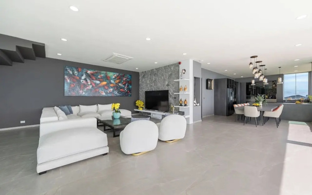 Villa Moonstar