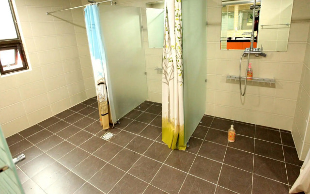 Hi Busan Guesthouse