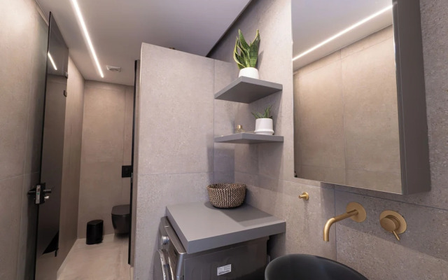 Domus Garden Apartments
