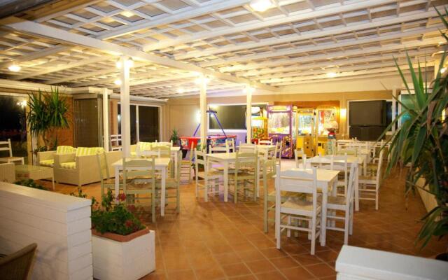 Maleme Mare Beach Resort Hotel
