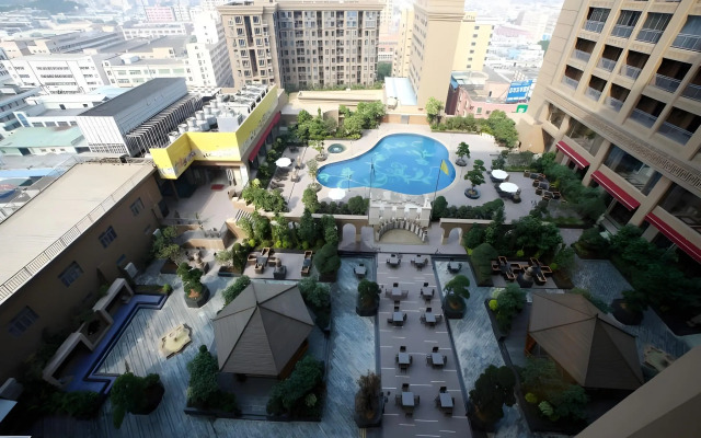 Babylon Hotel