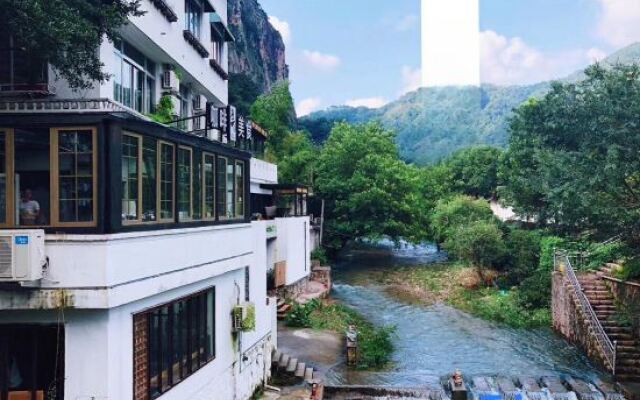 Ketangjian Hotel (Lingfeng)