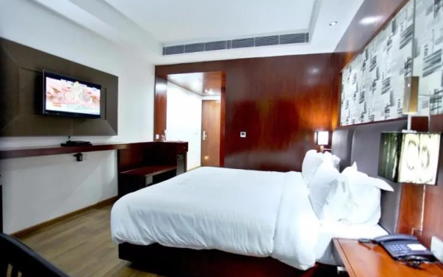 Hotel Shuhul Continental