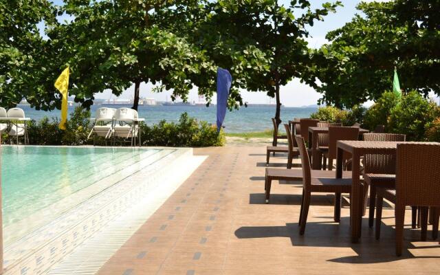 Subic Grand Harbour Hotel