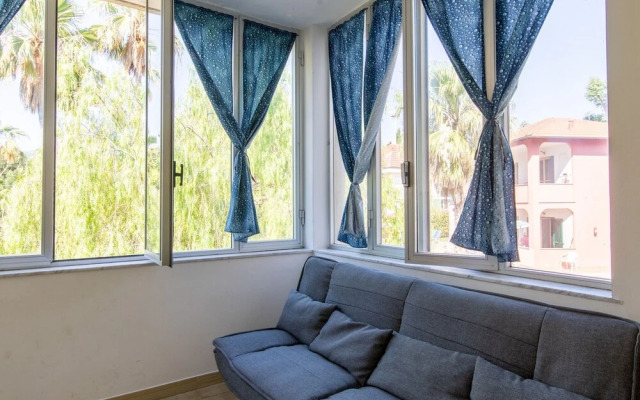 Gorgeous Apartment in Loano With Swimming Pool