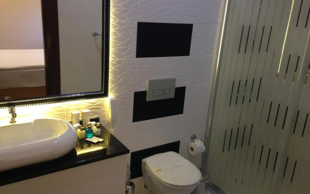 Asrın Business Hotel