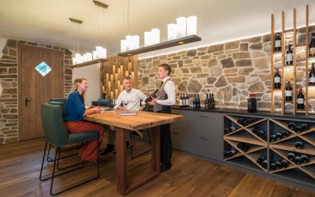 Bad Schauenburg, Hotel