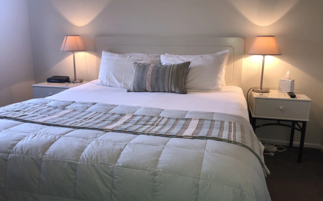 Tuscana Motor Lodge