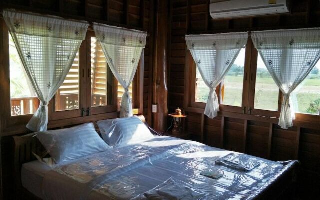Huanmaisakngam Resort
