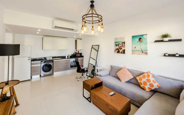 Refreshed & Uplifted 2 BDR @ G Cribs