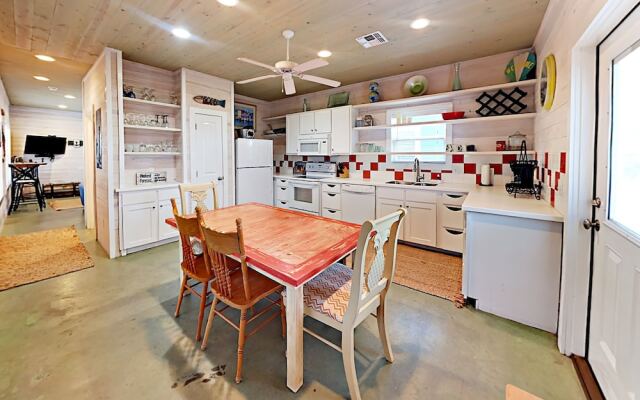 17 Royal Palms - Three Bedroom Home