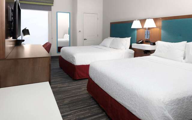 Hampton Inn by Hilton Concord/Bow