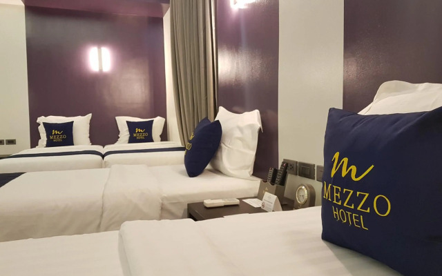 Mezzo Hotel