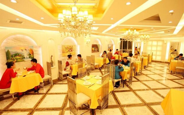 Hong Wei Yi Jia Beijing Asian Game Village