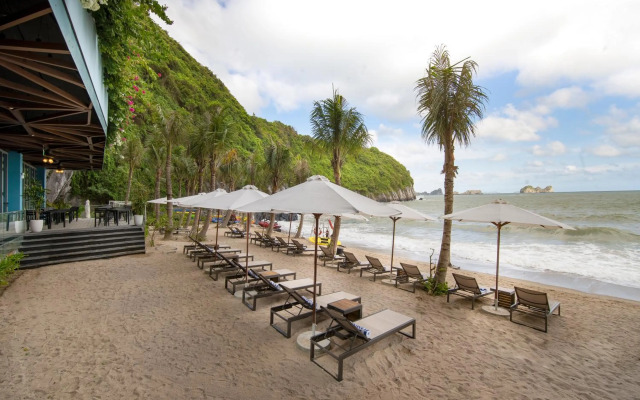 Flamingos Cat Ba Resort Apartment