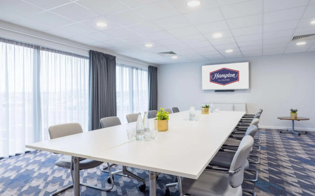 Hampton by Hilton Humberside Airport