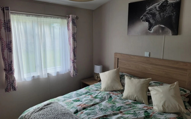 Remarkable 3-bed House in Hull