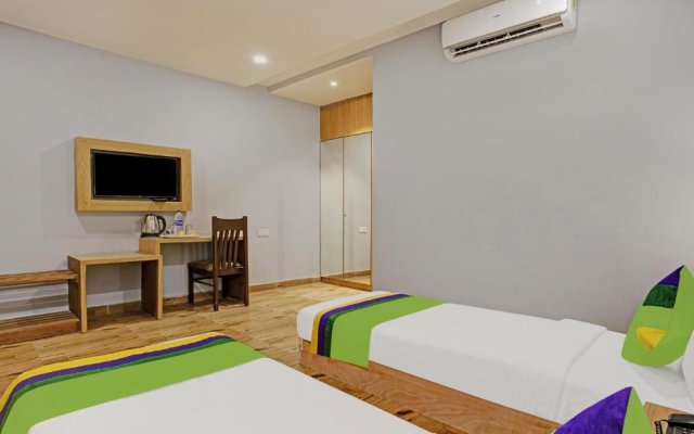 Treebo Trend Zara Grand Inn