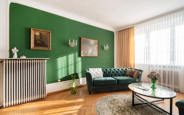 Renoviertes Bauernhaus mit Garten in Ruhelage