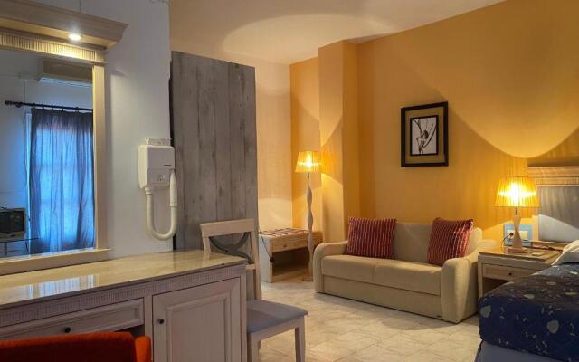 Arginonta Beach Apartments