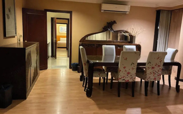 Glorious Service Suite At Times Square