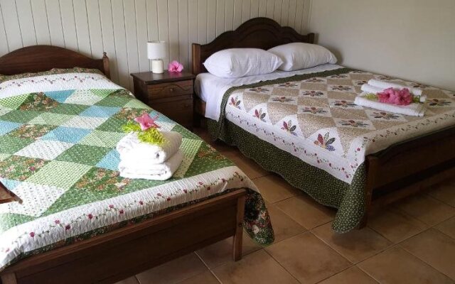 Hostal Atariki