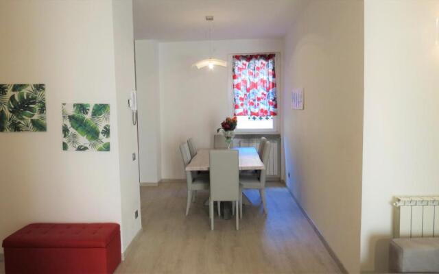 Feel at Home - Casa Alexandra