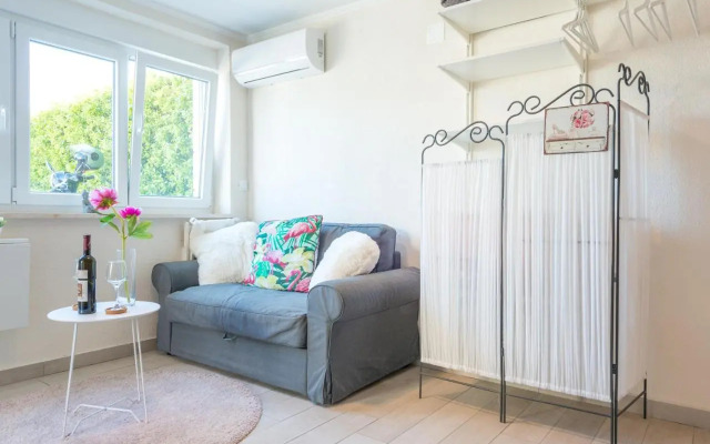 Brand New Studio With Terrace & Parking