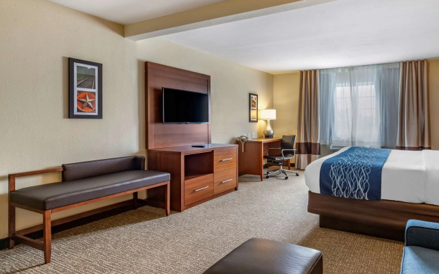Comfort Inn & Suites Texas Hill Country