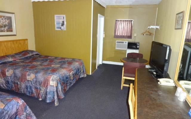 Advance Inn