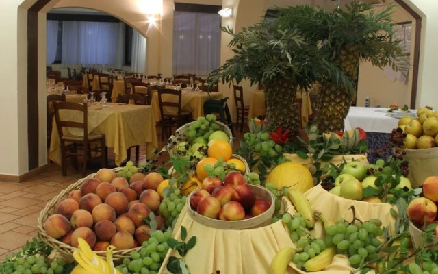 TH Le Castella - Baia degli Dei Village