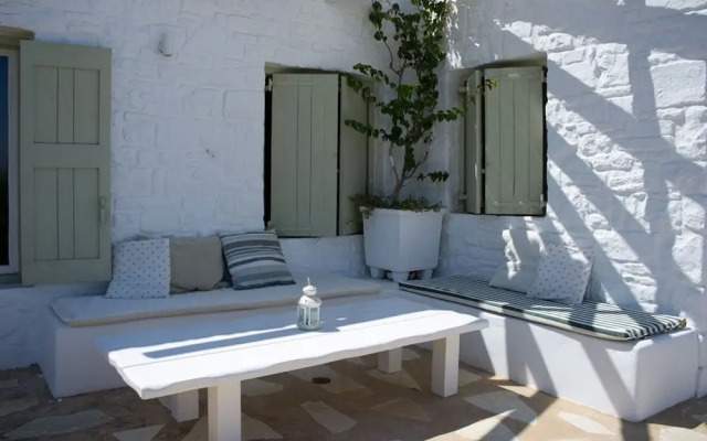 Villa Joy in Ampelas Paros