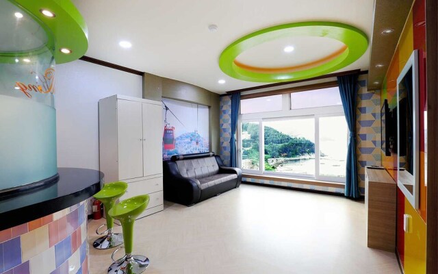 The King Muintel Pension