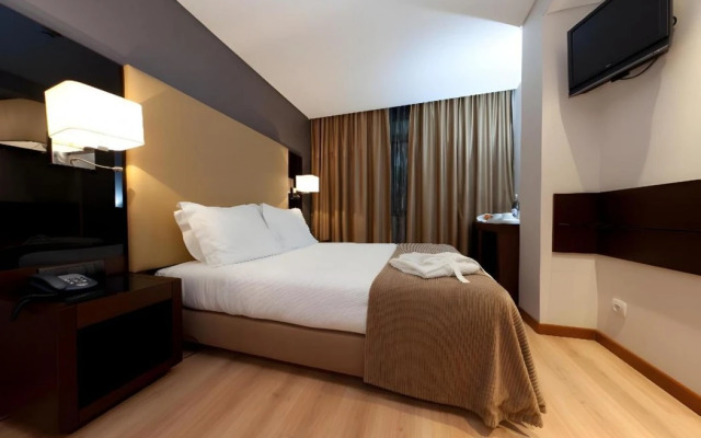 TURIM Alameda Hotel
