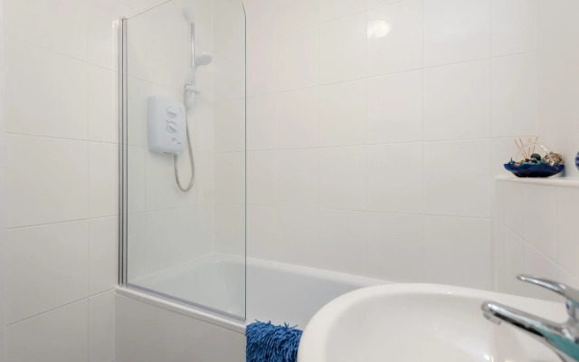 The Portsburgh Square Residence