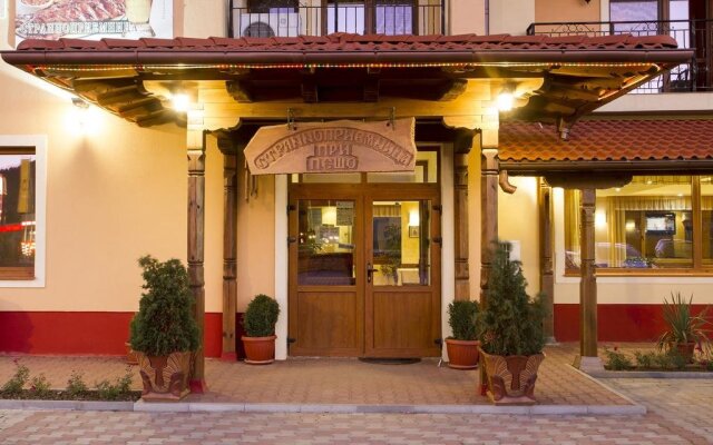 Pri Pesho Inn