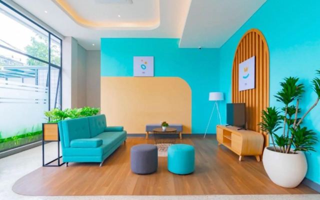 Sans Hotel Alexander Bandung