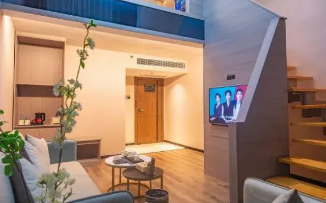 Quanzhou Dehua Yixuan Crossing Hotel (Cidu Avenue Branch)