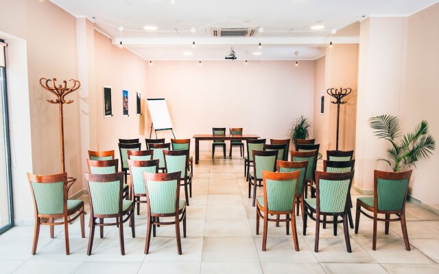 Hotel Kukullo Tarnava