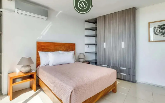 3 BR Condo - Panoramic Views - 5 Min to Downtown