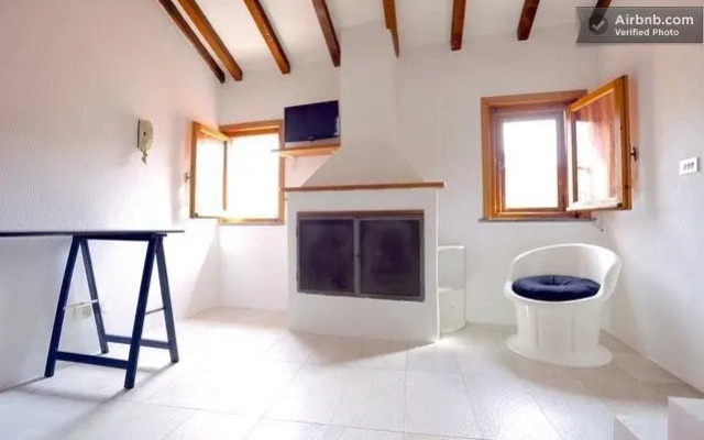 Holiday House La Colombaia