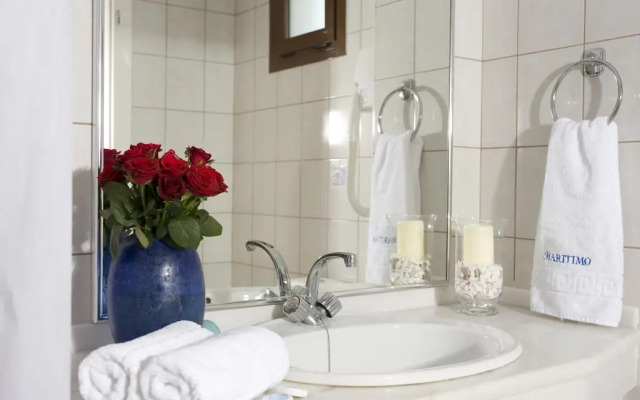 Maritimo Beach Hotel