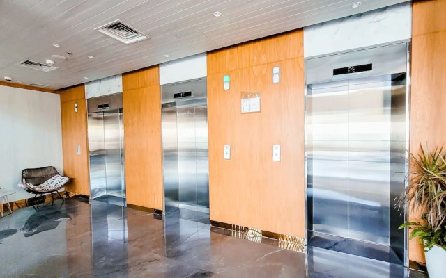 Palam Mansion at One Residence Apartment