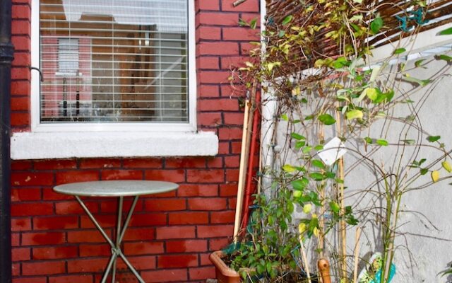 Newly Refurbished 2 Bedroom Terraced House in Dublin