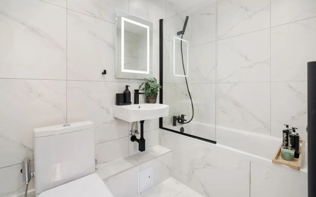 Luxury Apartment in Central London