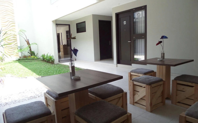 Shinta Guest House
