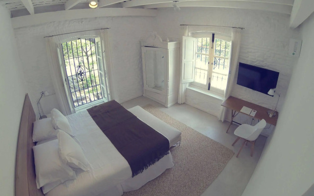 Charco Hotel