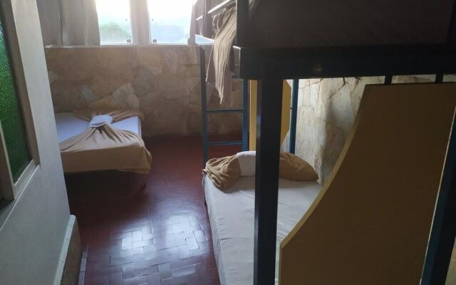 Voa Descubra Hostel Bar