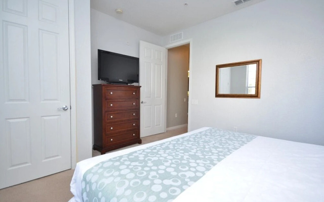 Peaceful Cay Deluxe 3 Bedroom Condo by Redawning