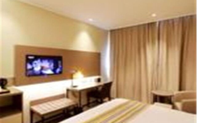 Home Inn Ji'Nan Bayi Overpass